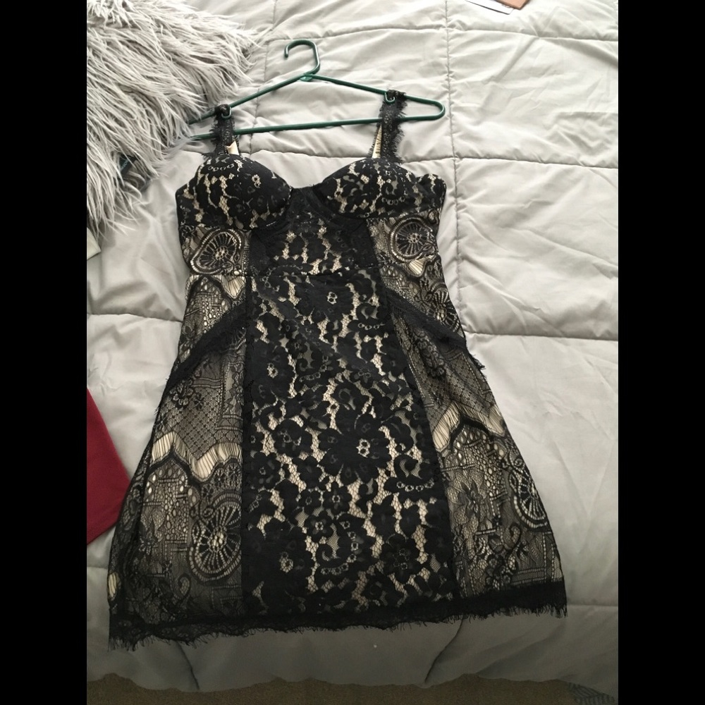Ark & co lace cocktail dress